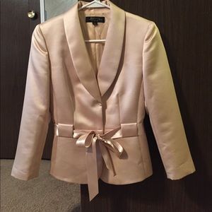 Tahari ASL Luxe Tan Blazer