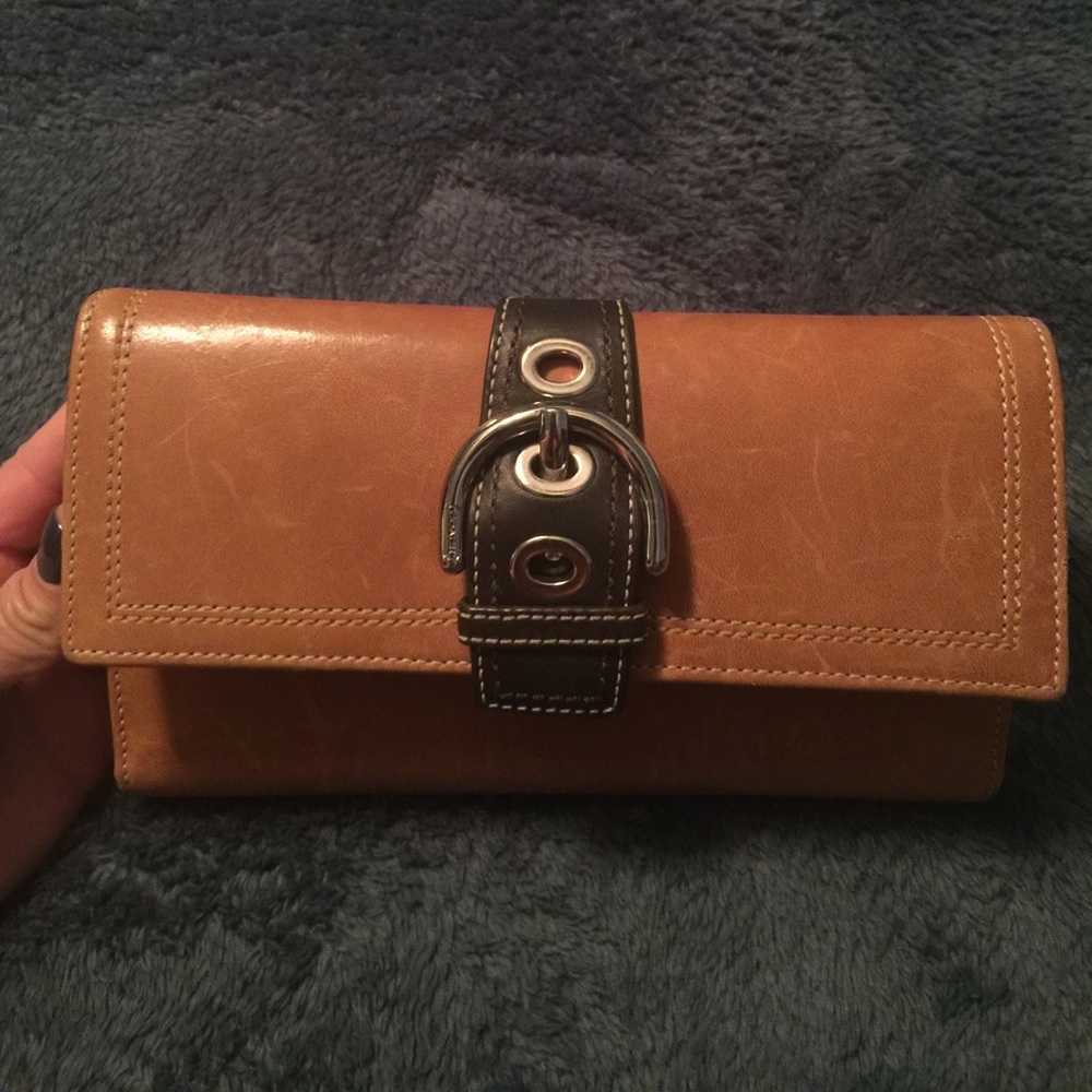 Coach wallet