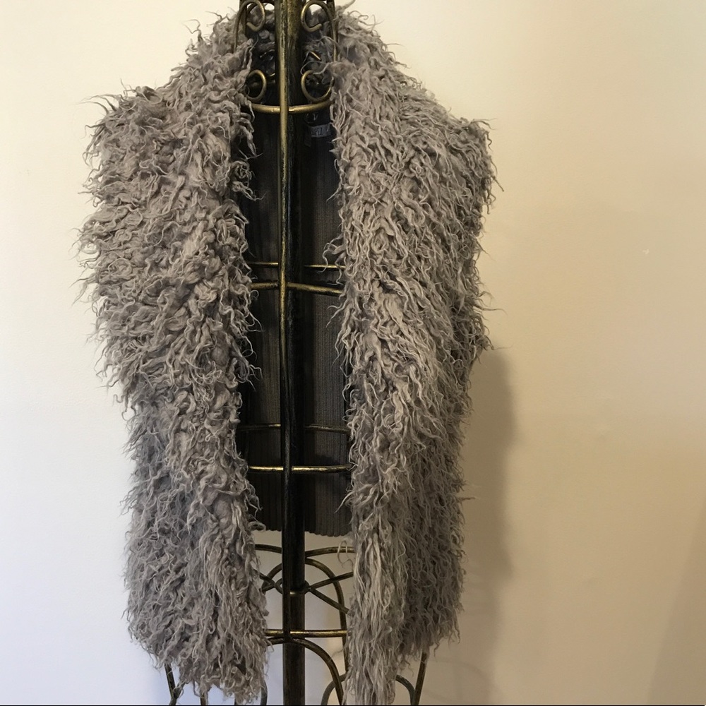 Faux fur vest