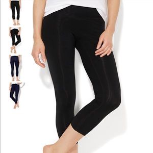 Crop yoga leggings. Brand new.