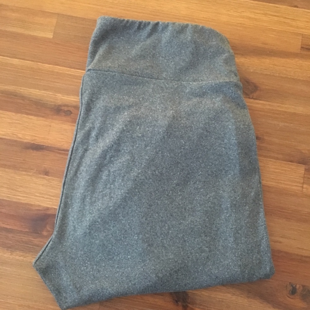 NWT Heathered Grey LuLaRoe Leggings