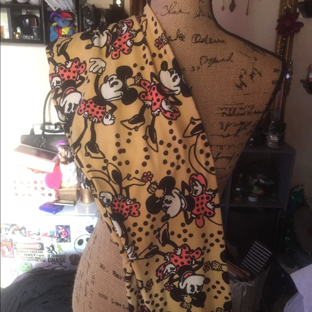 Lularoe disney vintage Minnie Mouse leggings tc
