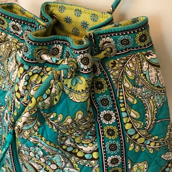 Beautiful Vera Bradley Backpack - Picture 3 of 8