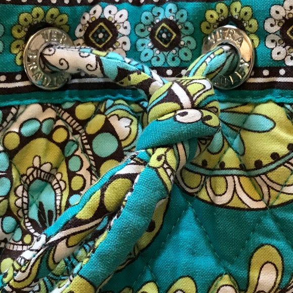 Beautiful Vera Bradley Backpack - Picture 8 of 8