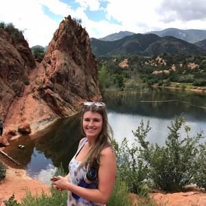 Meet your Posher, Melissa