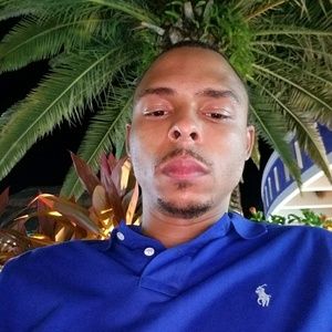 Meet your Posher, Gregory