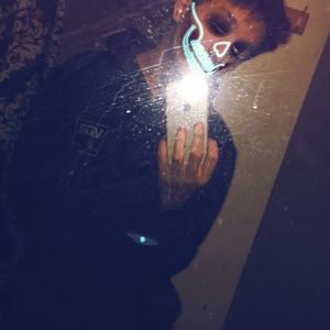 Meet your Posher, Cameron