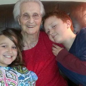 Meet your Posher, Pam