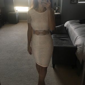 Gorgeous Blush Lace Missguided Dress