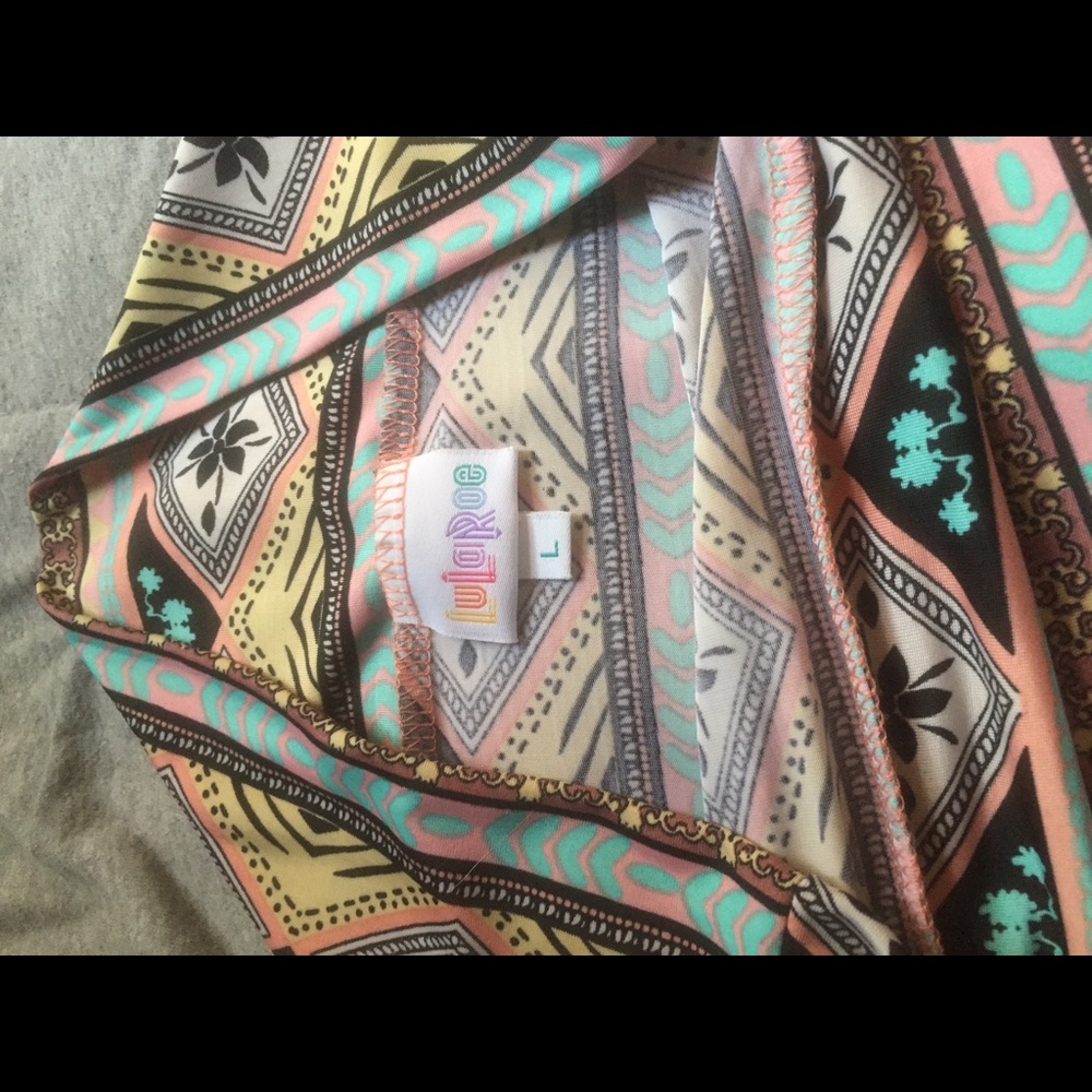 Lularoe Azure Large - Picture 3 of 3