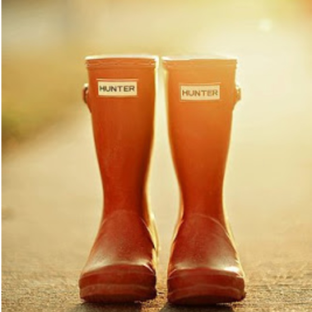 Hunter Original Orange Short Gloss Boots- 8