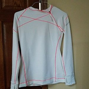 Saucony workout pullover