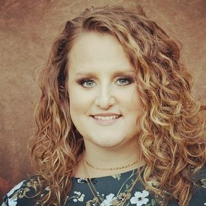 Meet your Posher, Jenn