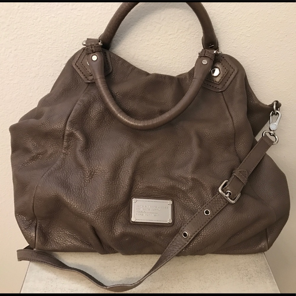 Marc by Marc Jacobs large grey cross body tote!