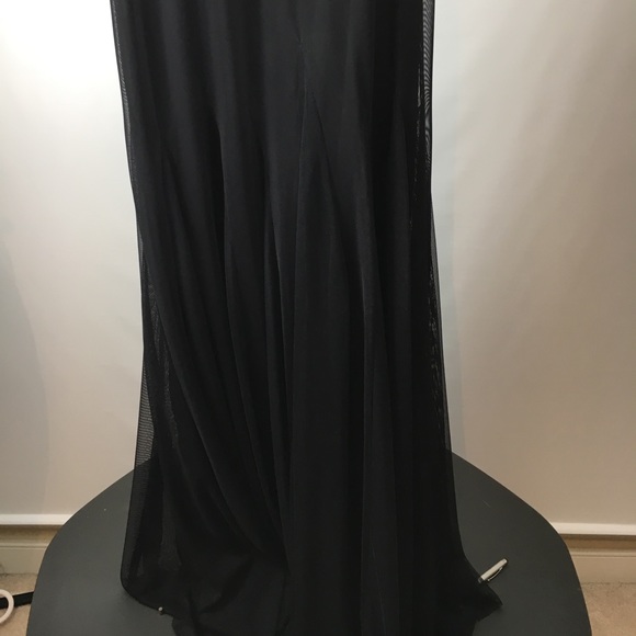 JSGown - Picture 2 of 7