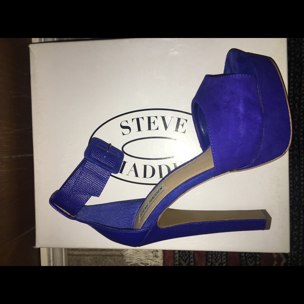 Royal Blue STEVE MADDEN ankle strap platform heels