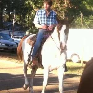 Meet your Posher, Hunter