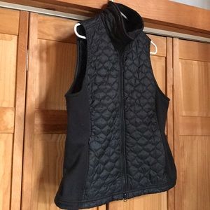 Black thinsulate vest