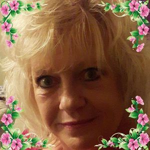 Meet your Posher, Angie