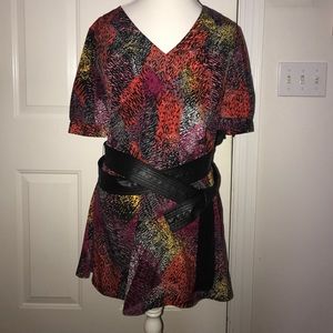 🌺Women’s Mix-It Top--Size Large—Very Nice🌺