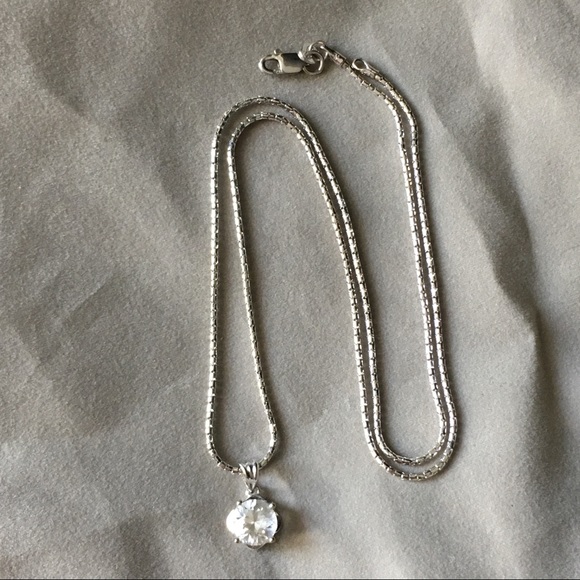 Jewelry - RESERVED 18k white gold necklace 17.75"