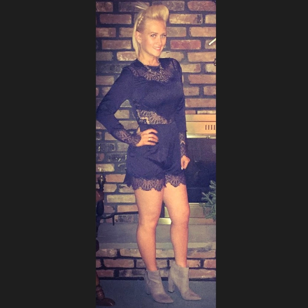 Long sleeved lace navy blue romper