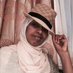 Meet your Posher, Luul