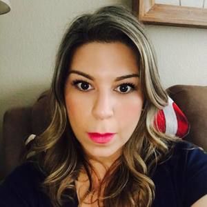 Meet your Posher, Yvonne