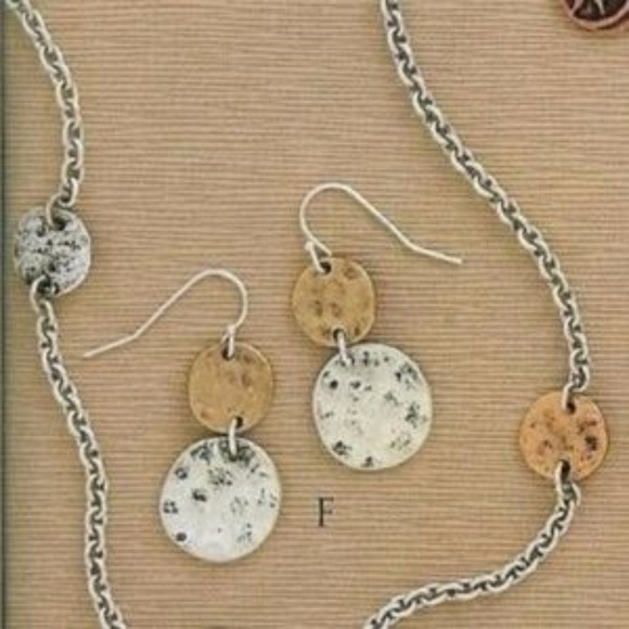 Premier Designs Retired Earrings 2024 www.alhudapk