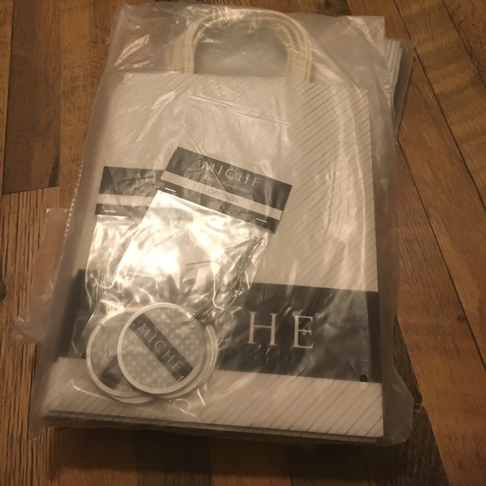 Miche gift bags