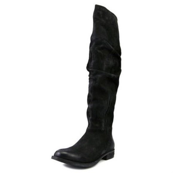Steve Madden Shoes - Heisnbrg Steve Madden Over the Knee Boot