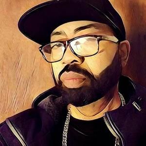 Meet your Posher, Gary