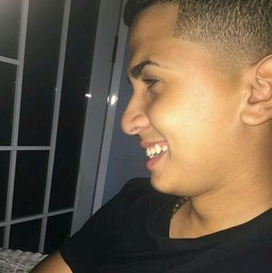 Meet your Posher, Javier