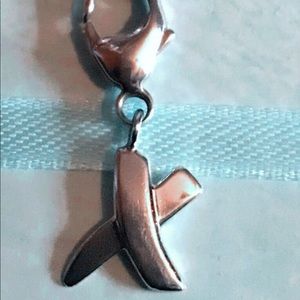 Tiffany&Co. "X" Kiss charm Paloma Picasso w/clasp