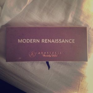 Anastasia Modern Renaissance palette💞