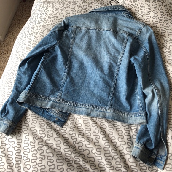 BDG Jean jacket. - Picture 4 of 7