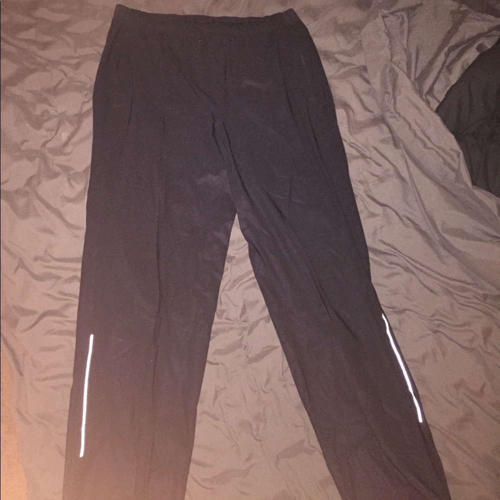 Black Lululemon men's jogger running pants