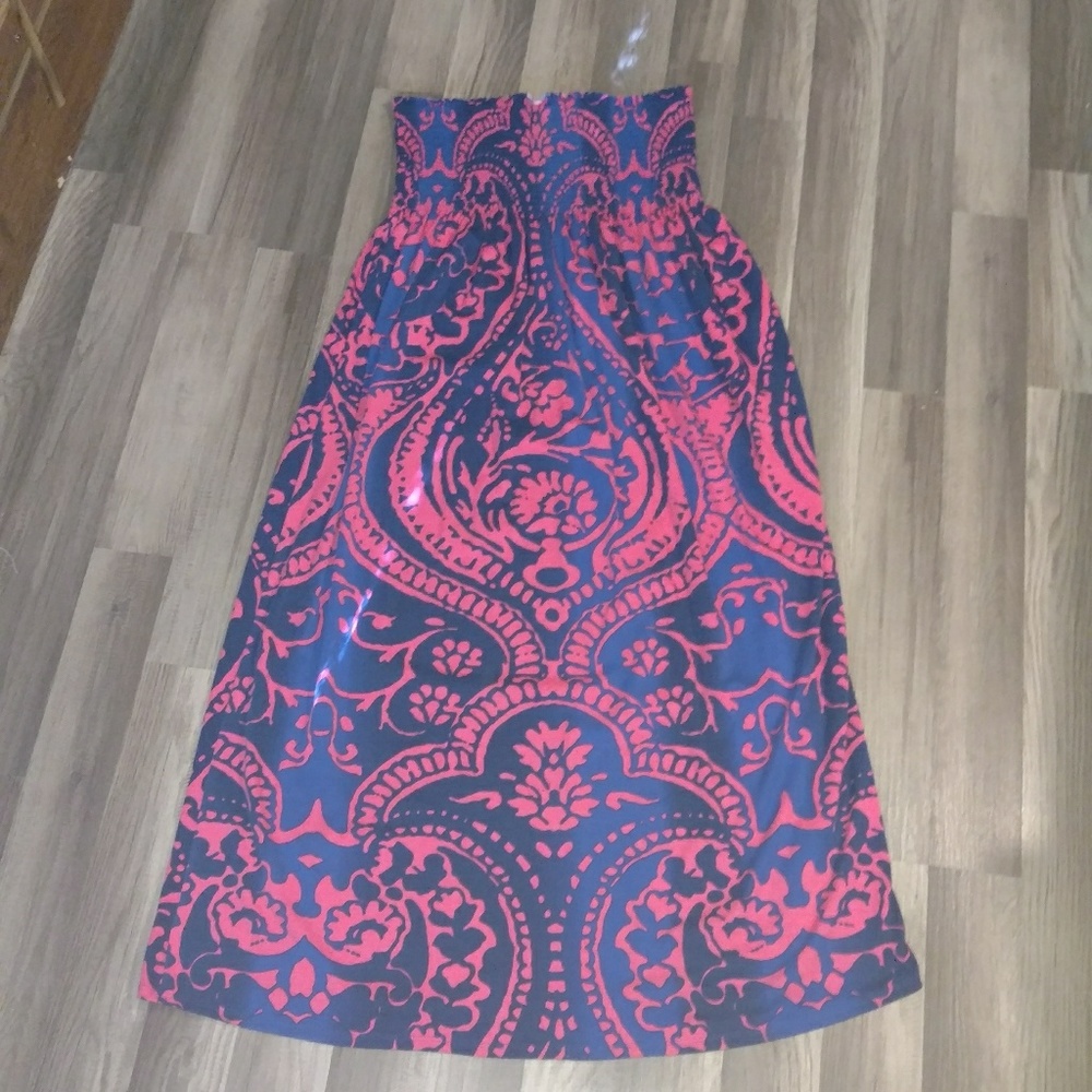 Beautiful strapless maxi dress