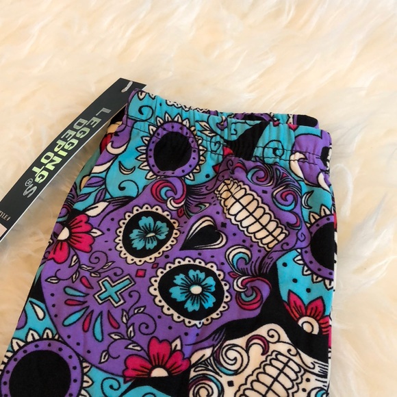 Kids Super Butter Soft Sugar Skulls Leggings NWT - Picture 3 of 4