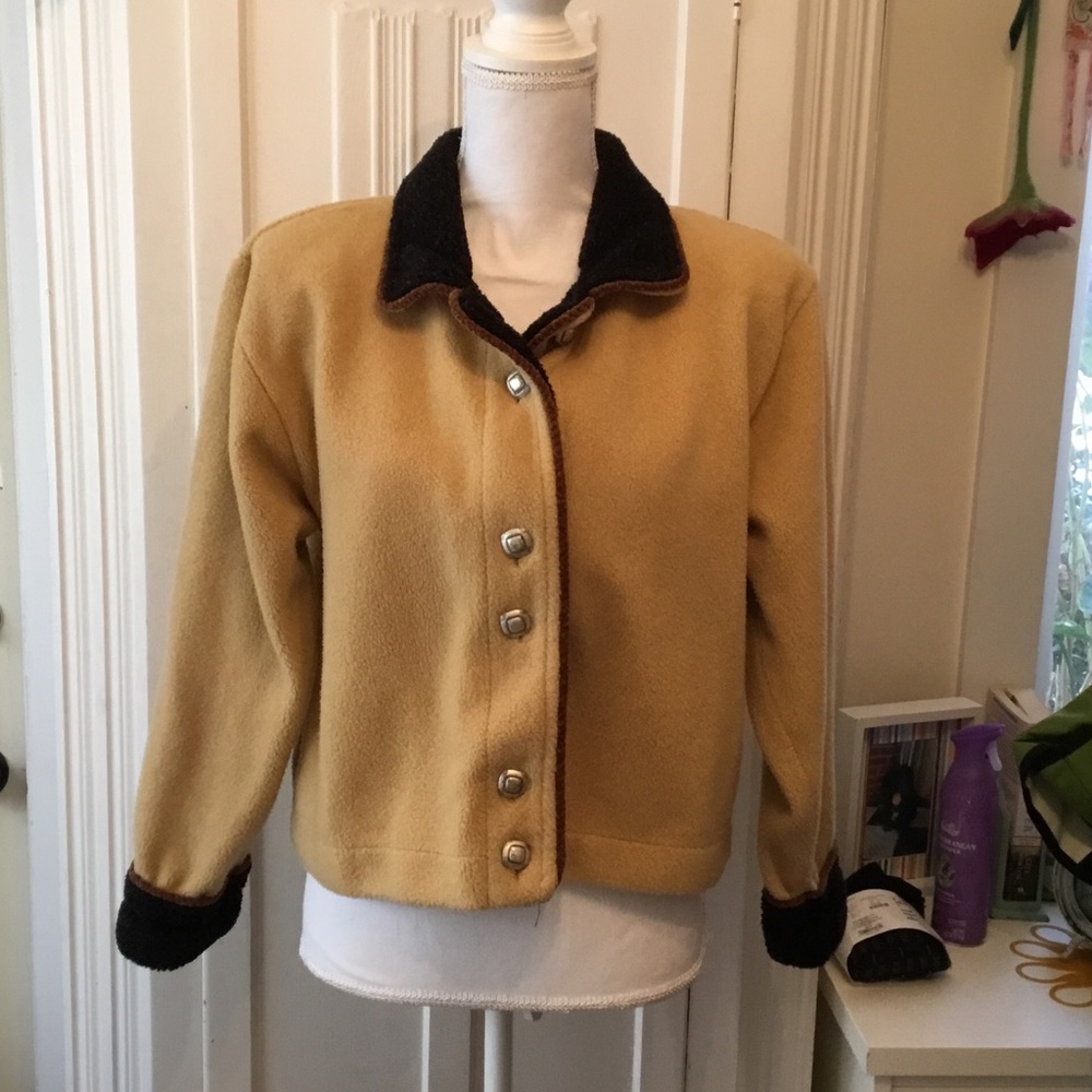 COUNTRY CLOTHING CO. FLEECE JACKET