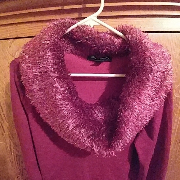 Sweater - Picture 2 of 3