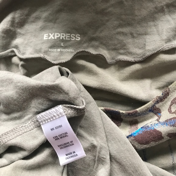 Two Express Size Large Tops - Picture 5 of 5