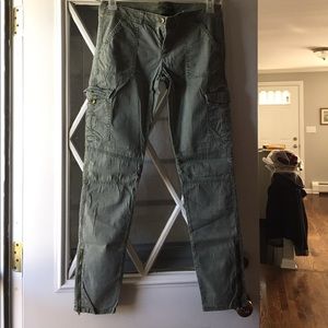 American Eagle cargo pant