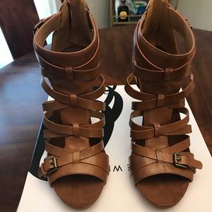 Women’s Nine West Strappy sandal size 10