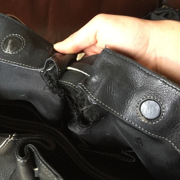 Kenneth Cole Black Handbag - Picture 3 of 5