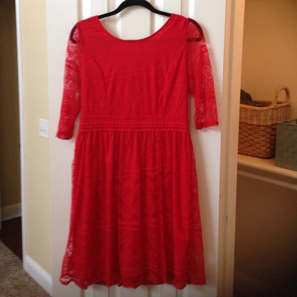 Lace Red Dress (Francesca's) women's size L (8/10)