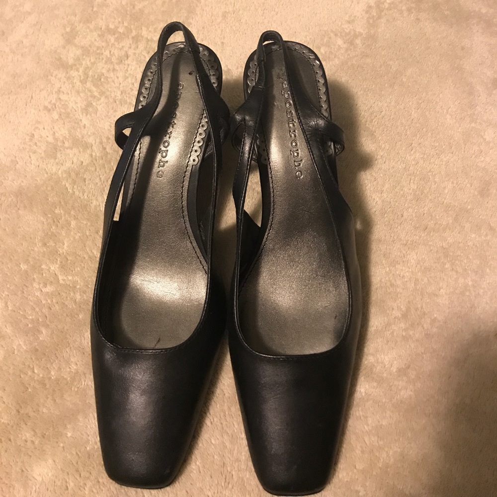 Apostrophe black dress shoes size 81/2