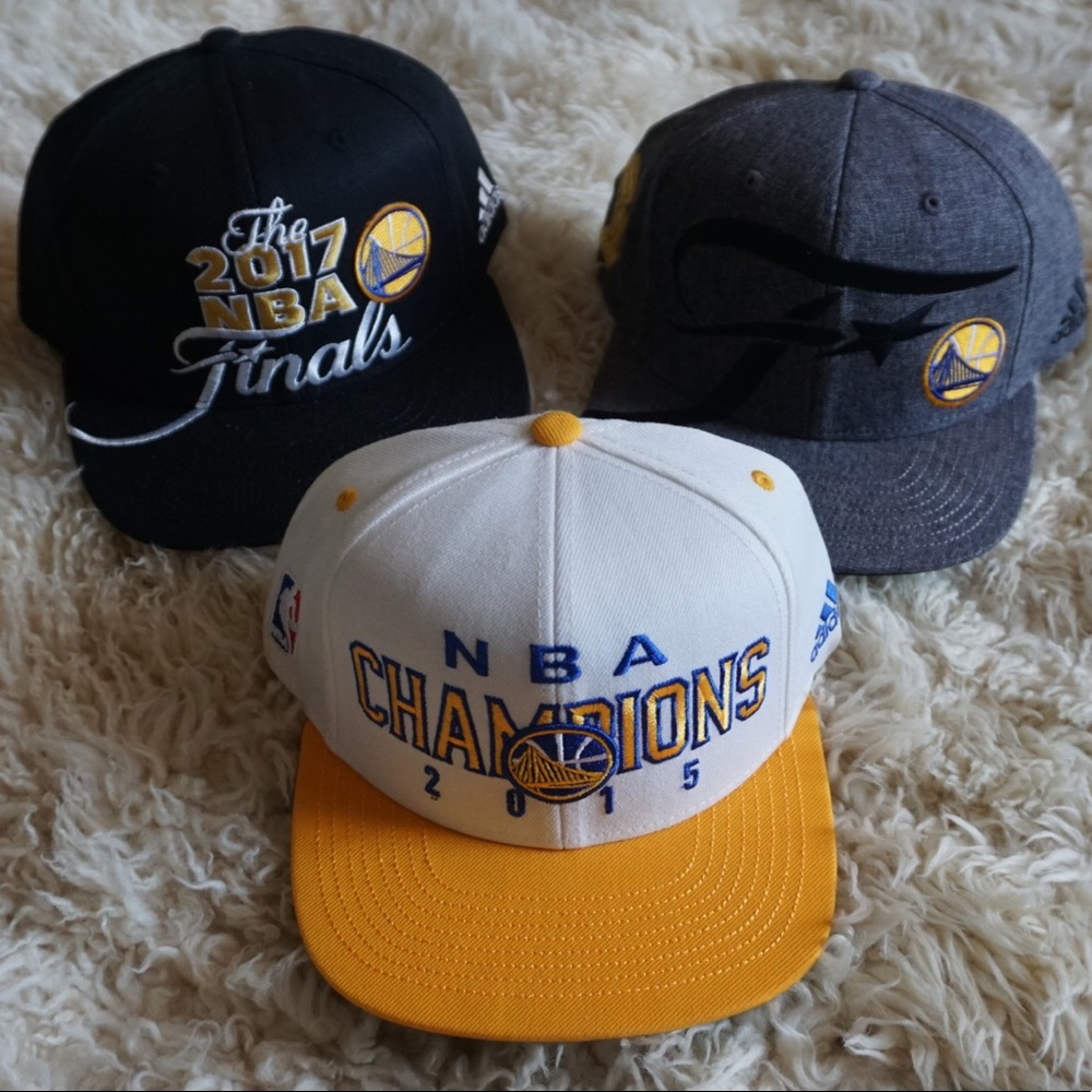 NWOT Golden State Warriors snapbacks