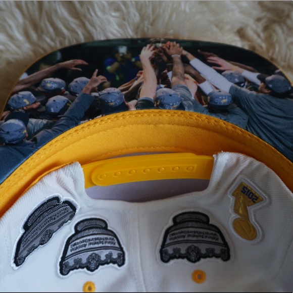 NWOT Golden State Warriors snapbacks - Picture 3 of 5