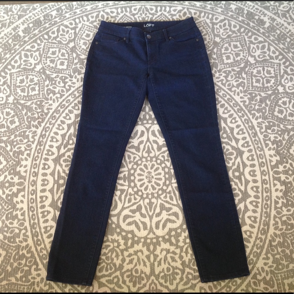 006 - Loft Curvy Skinny Jeans